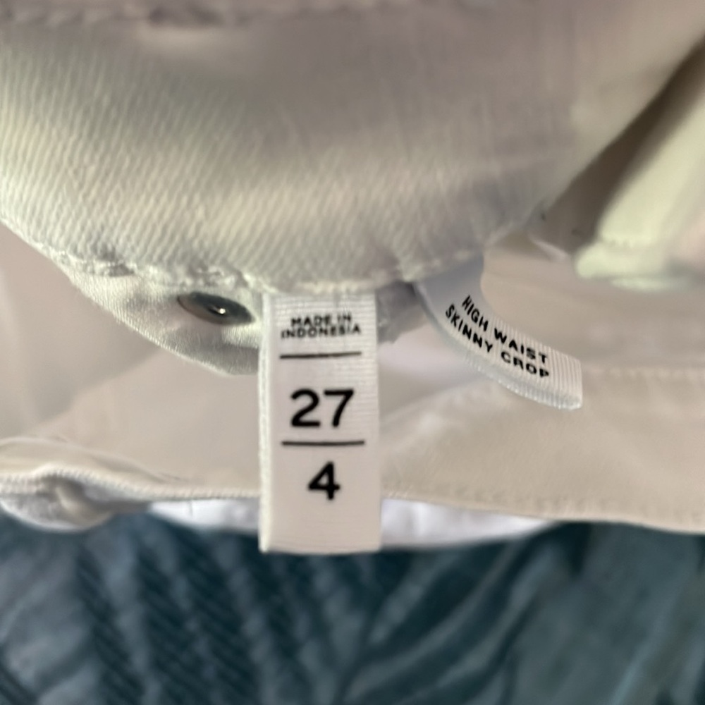 Loft distressed white jeans - Picture 13 of 14